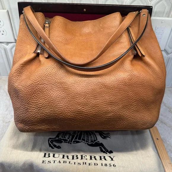 Burberry Maidstone Tote Tan Leather Shoulder Bag - Picture 2 of 16